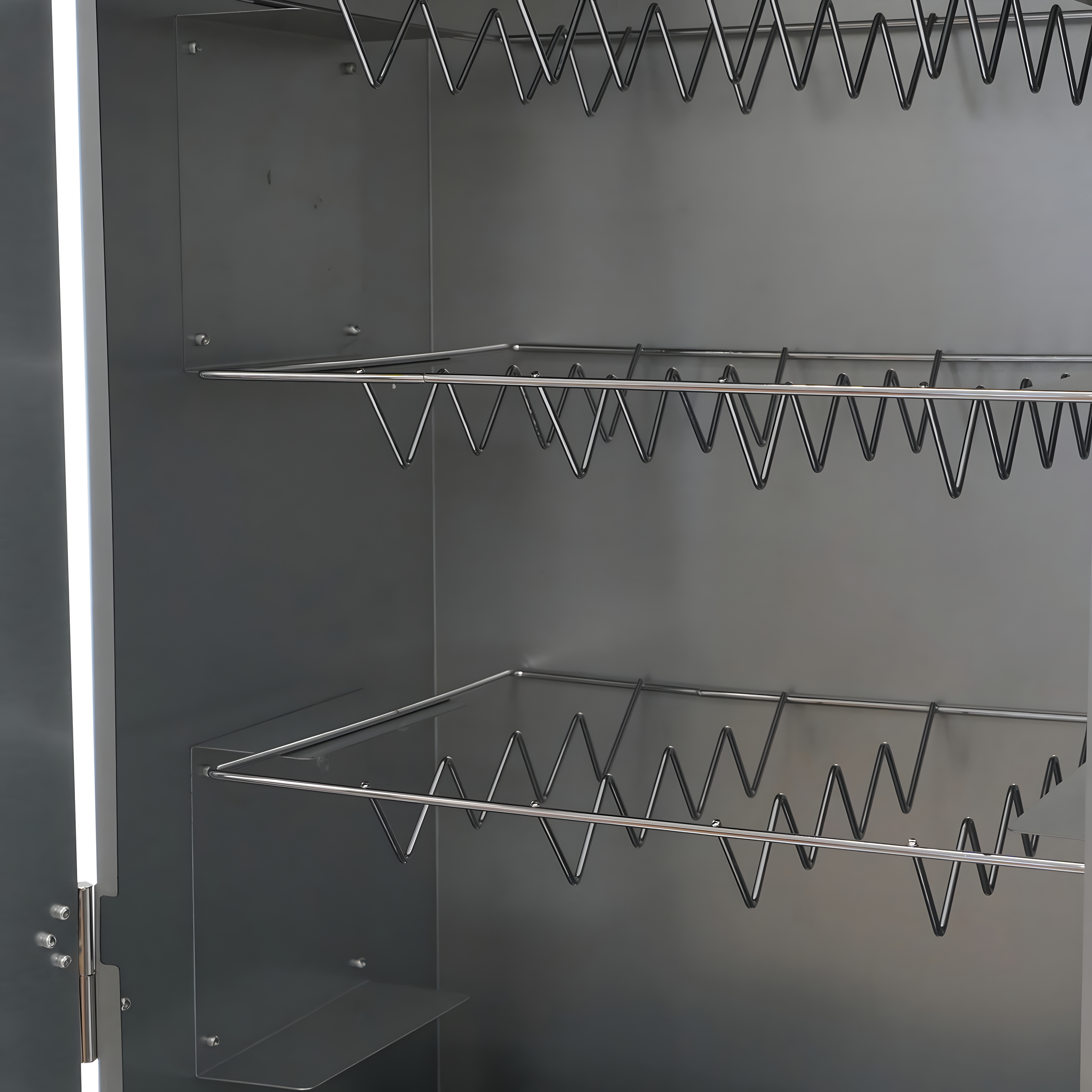 Fumoir Eurocatch Magnum 80x40x27,5cm - Incl. Thermomètre Crochets de fumée Grilles en acier inoxydable 