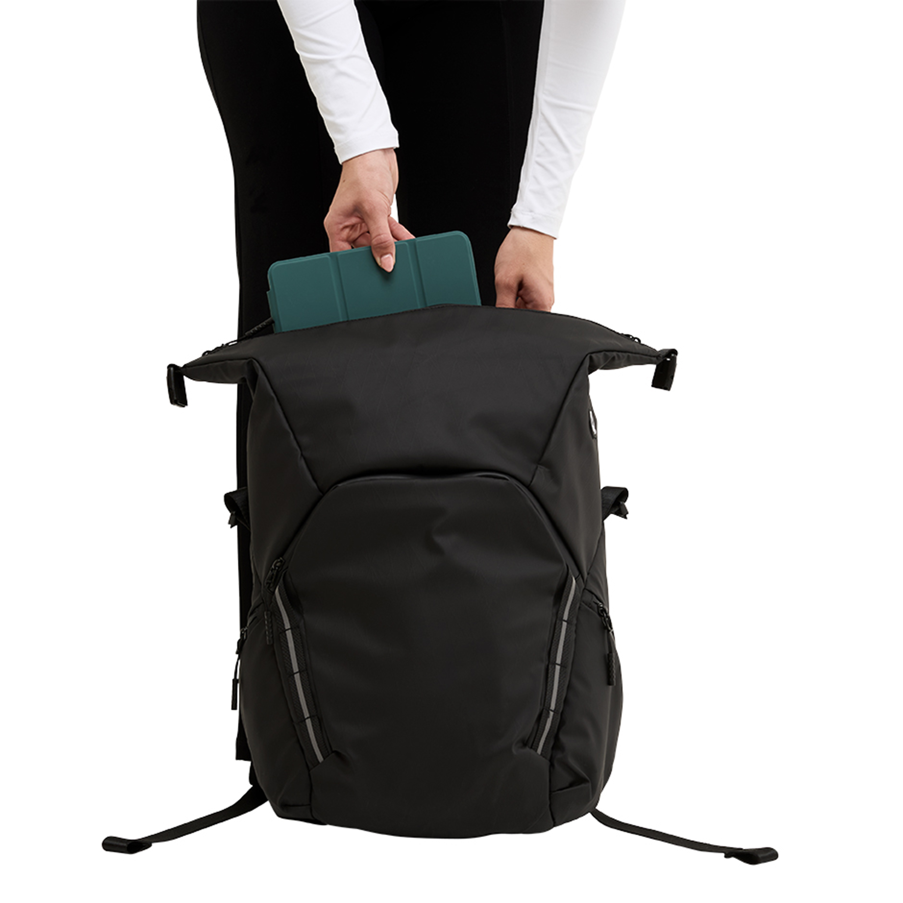 TechTrek Pro – Sac à dos imperméable 19 L – Noir – Compact et fonctionnel pour le quotidien et les voyages